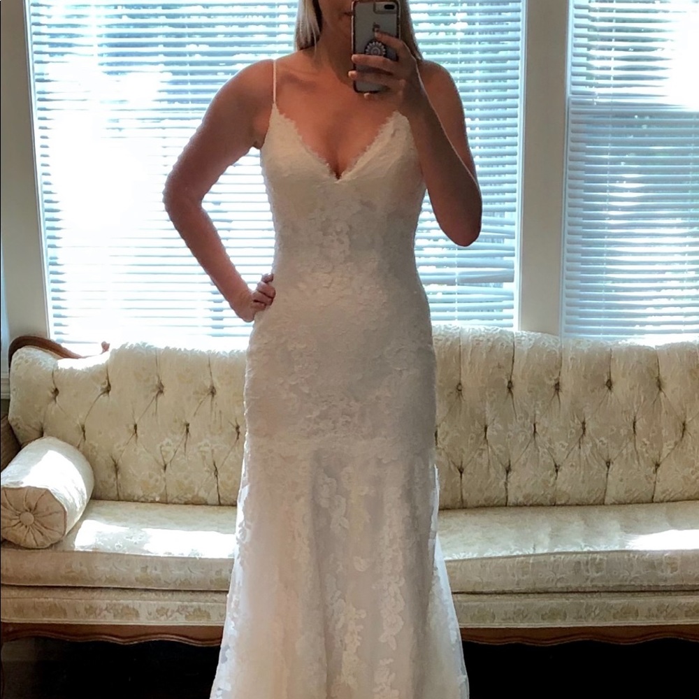 San Patrick Boreal Wedding Dress - Picture 6 of 7